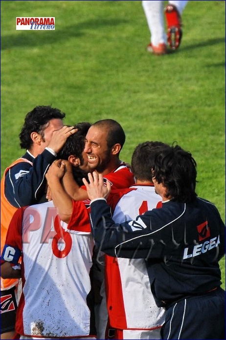 L'ESULTANZA DEL GOL DA PARTE DEI FOGGIANI A TEMPO SCADUTO copy.