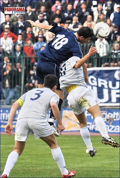 LO SPLENDIDO STACCO DEL GOAL DELLA VITTORIA+.jpg