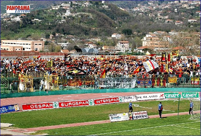 TIFOSI BENEVENTO.jpg