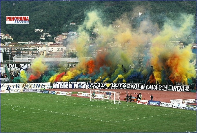 bella coreografia dei tifosi curva sud.jpg