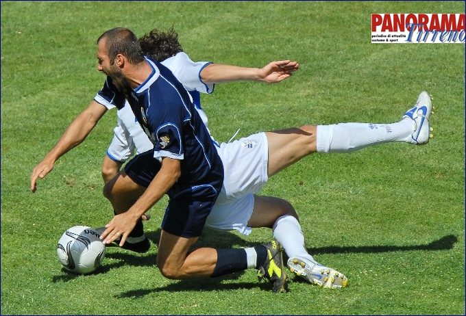 UNO DEI NUMEROSI FALLI SU AQUINO copy.jpg